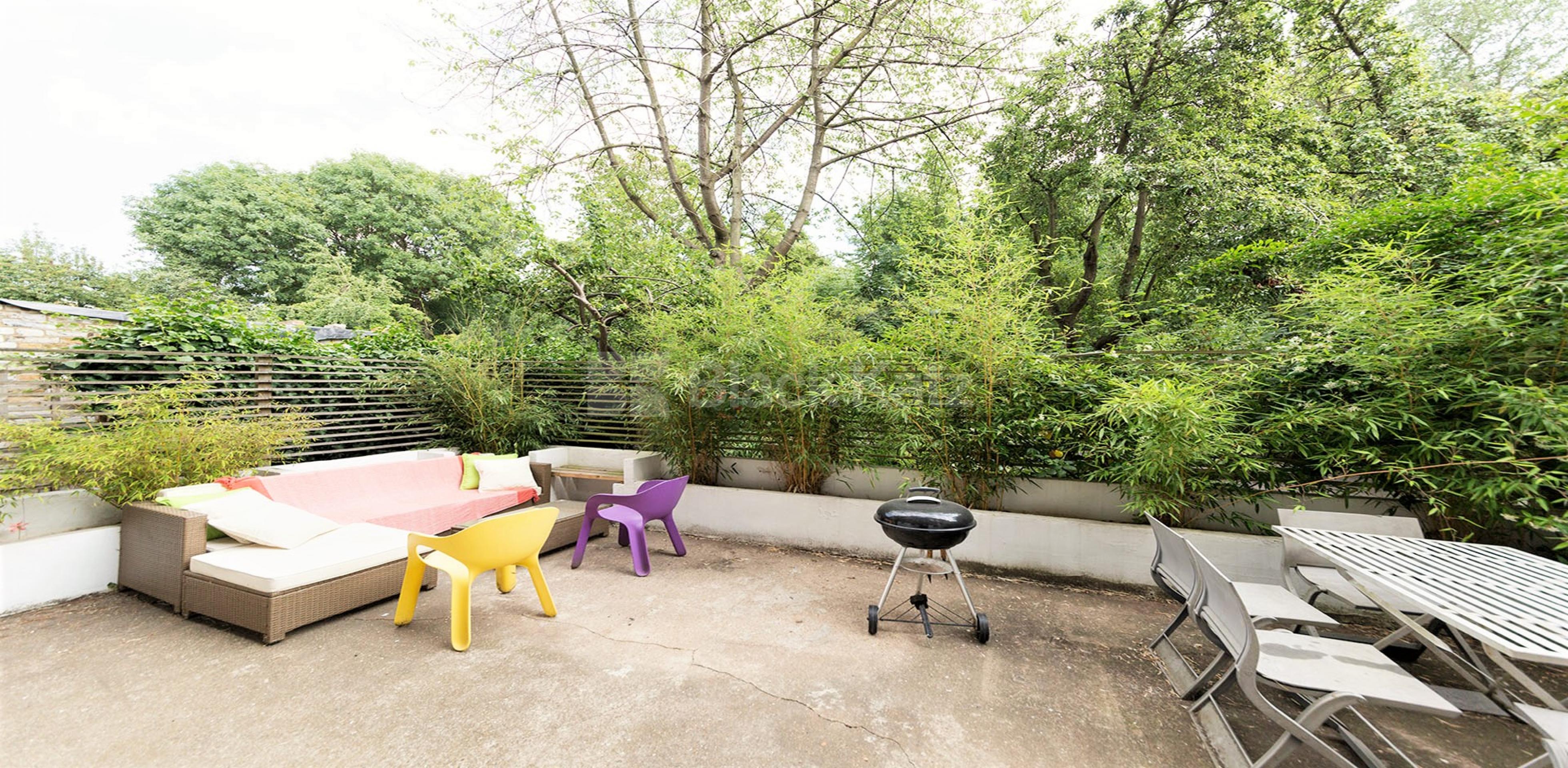 Private Garden  Alfred Road, Acton Central W3