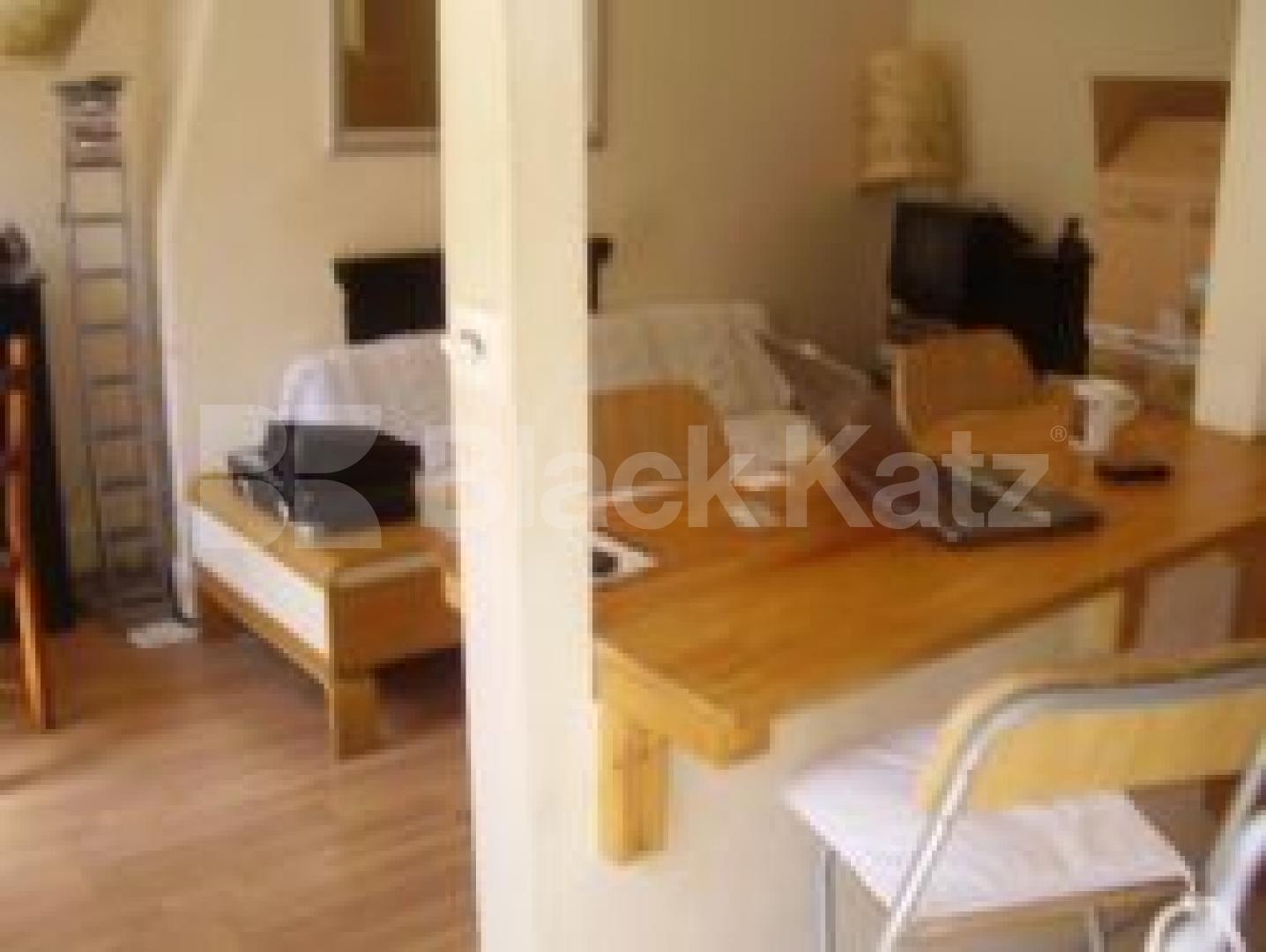 			1 Bedroom, 1 bath, 1 reception Flat			 Litchfield Street, LEICESTER SQUARE WC2H