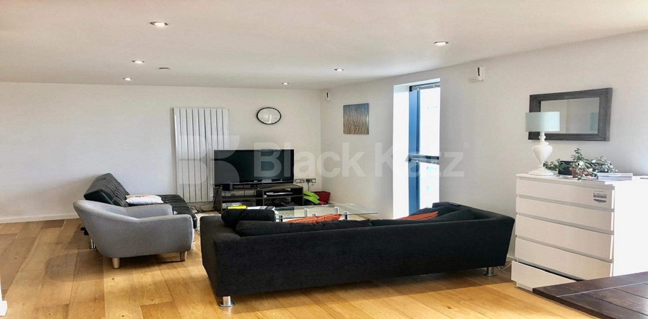 850 Sq. Ft with private balcony, two communal roof terraces & stunning views The Pioneer Building Newington Causeway, Borough