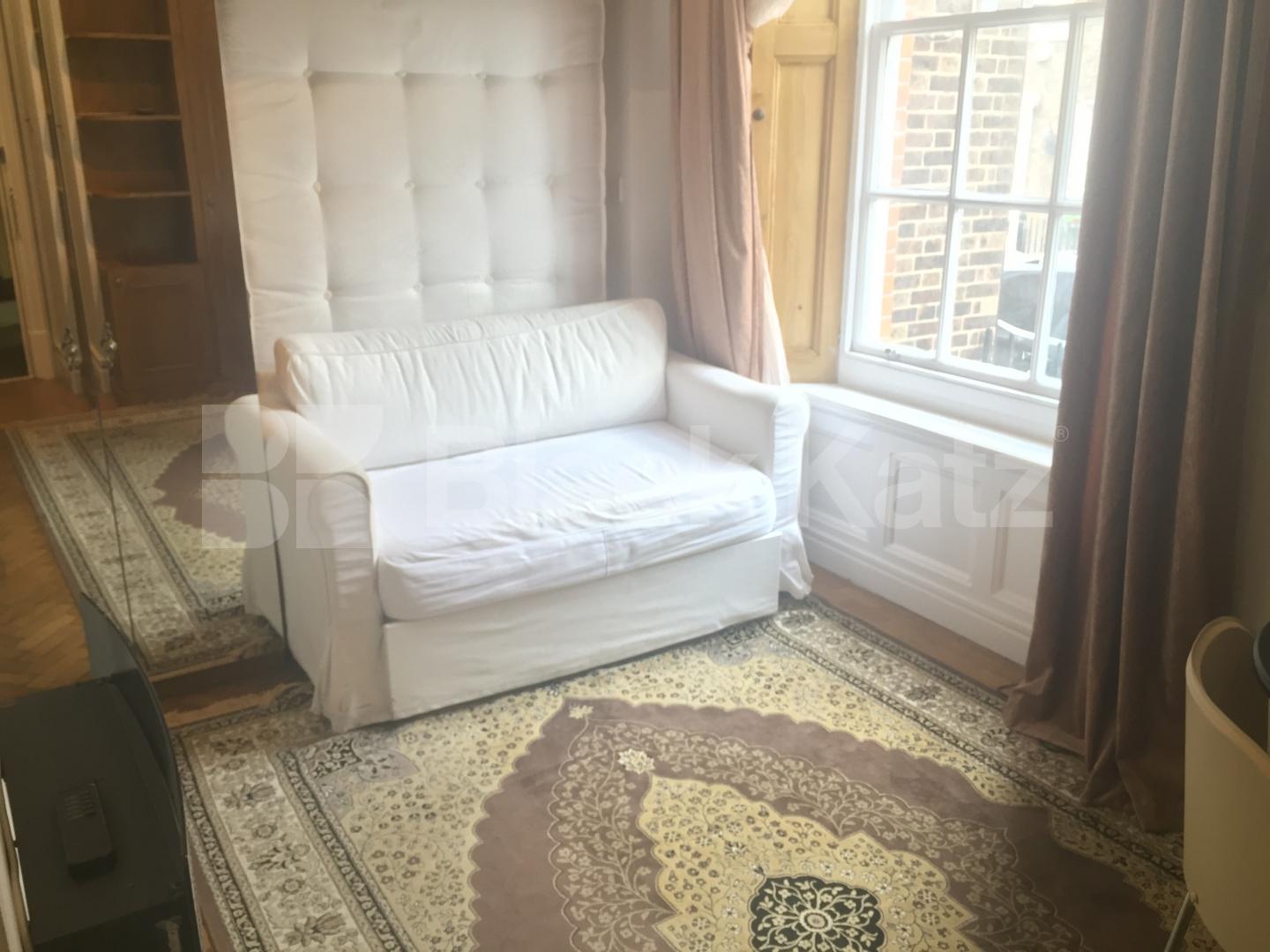 			NEW INSTRUCTION, Studio Apartment, 1 bath, 1 reception Studio			 Catherine Place, St James Park