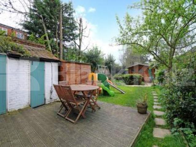 			NEW INSTRUCTION!, 5 Bedroom, 1 bath, 1 reception House			 Hermiston Avenue, CROUCH END