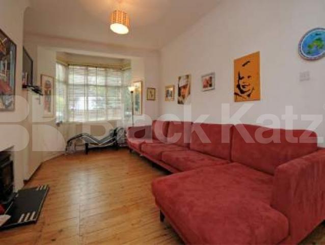 			NEW INSTRUCTION!, 5 Bedroom, 1 bath, 1 reception House			 Hermiston Avenue, CROUCH END