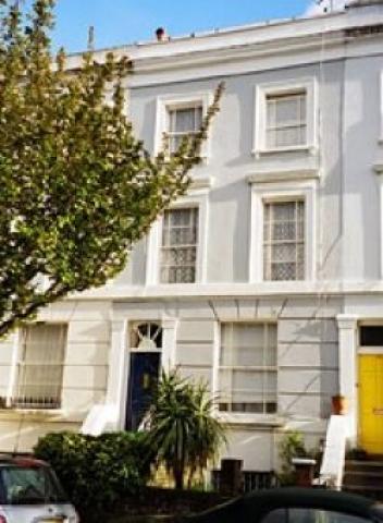 			2 Bedroom, 1 bath, 1 reception Flat			 Lonsdale Road, NOTTINGHILL W11