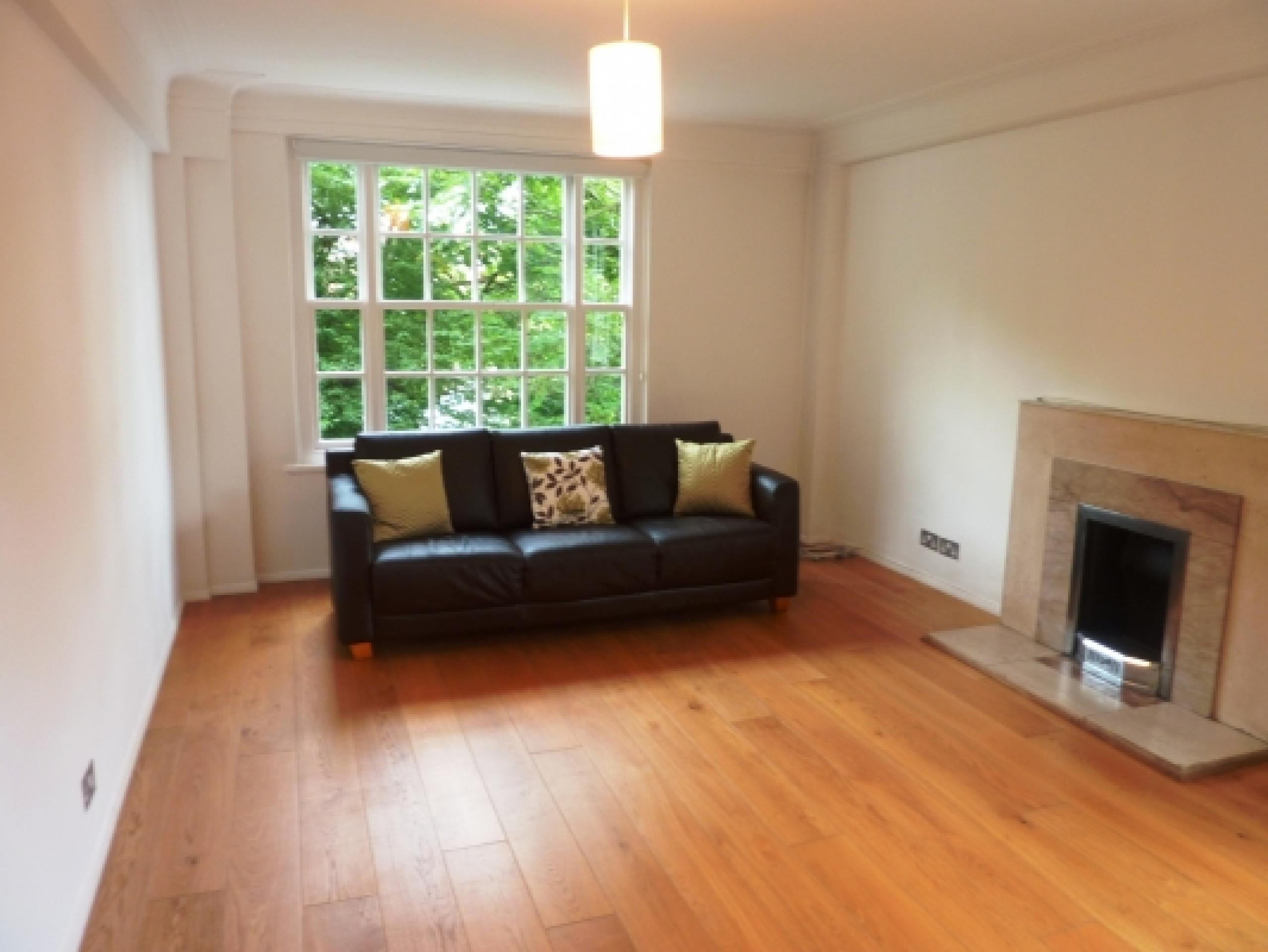 			2 Bedroom, 1 bath, 1 reception Flat			 Eton College Road, CHALK FARM NW3