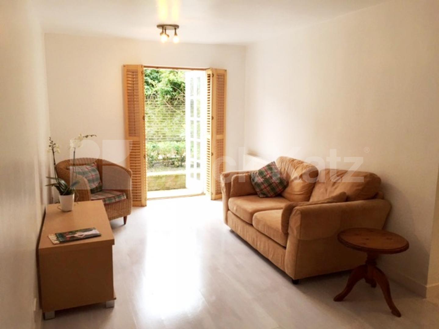 			NEW INSTRUCTION, 1 Bedroom, 1 bath, 1 reception Ground Floor Flat			 Brook Drive, Lambeth North