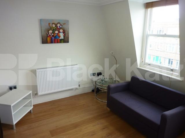 			UNDER OFFER!, 1 Bedroom, 1 bath, 1 reception Flat			 Kentish town road, Kentish town