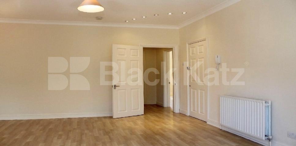 			2 Bedroom, 1 bath, 1 reception Apartment			 Knollys Road, Tulse Hill/ Streatham Hill