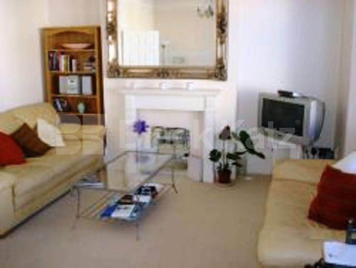 			NEW INSTRUCTION!, 2 Bedroom, 1 bath, 1 reception Flat			 Mercers Road, TUFNELL PARK