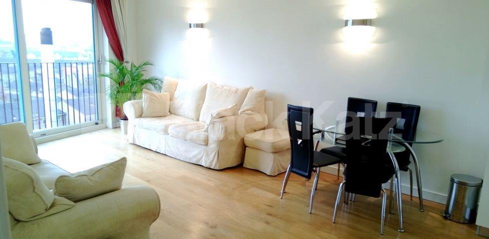 			NEW INSTRUCTION (Includes water rates)., 2 Bedroom, 1 bath, 1 reception Apartment			 South Central East Steedman Street, Elephant and Castle