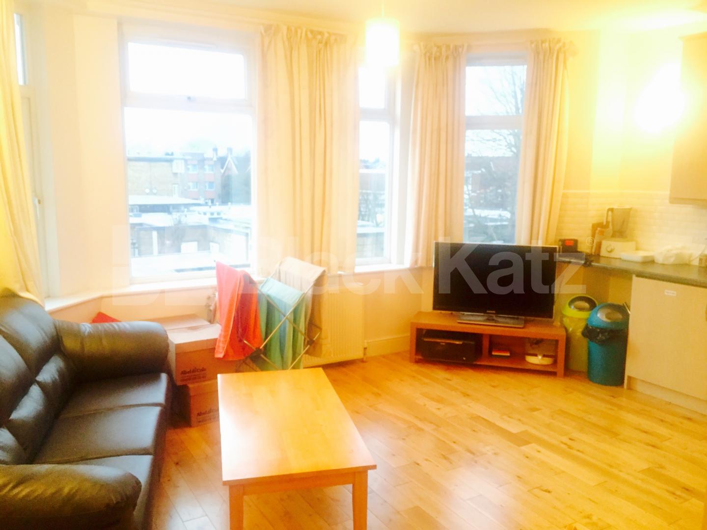 			NEW INSTRUCTION , 2 Bedroom, 1 bath, 1 reception Apartment			 Farnan Road  , Streatham
