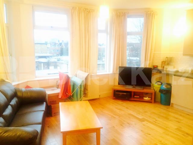 			NEW INSTRUCTION , 2 Bedroom, 1 bath, 1 reception Apartment			 Farnan Road  , Streatham