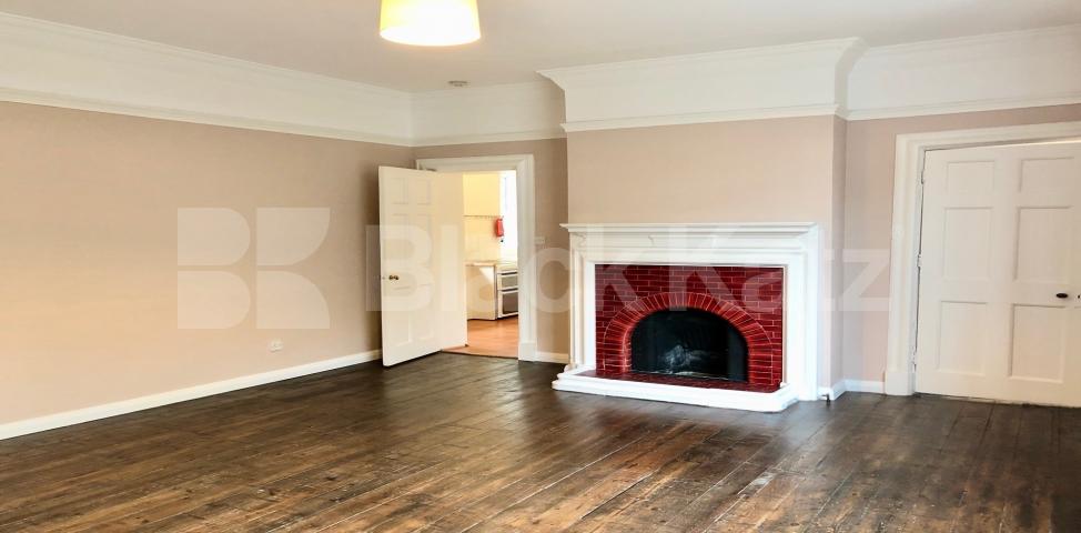 			UNDER OFFER , 3 Bedroom, 1 bath, 1 reception Ground Floor Flat			 St Paul`s Vicarage - Kipling Street, Borough/London Bridge