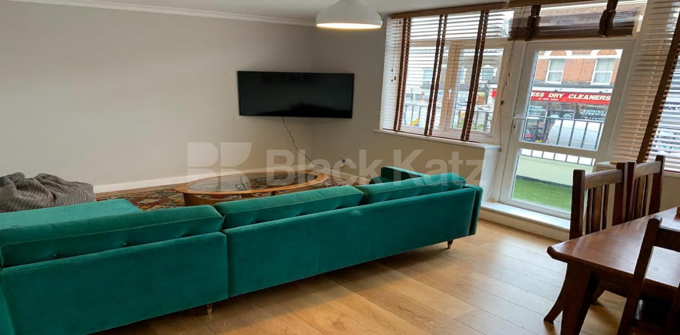 			NEW INSTRUCTION ALL BILLS INCLUDED, 3 Bedroom, 1 bath, 1 reception Apartment			 Wandsworth Road, Stockwell/Battersea