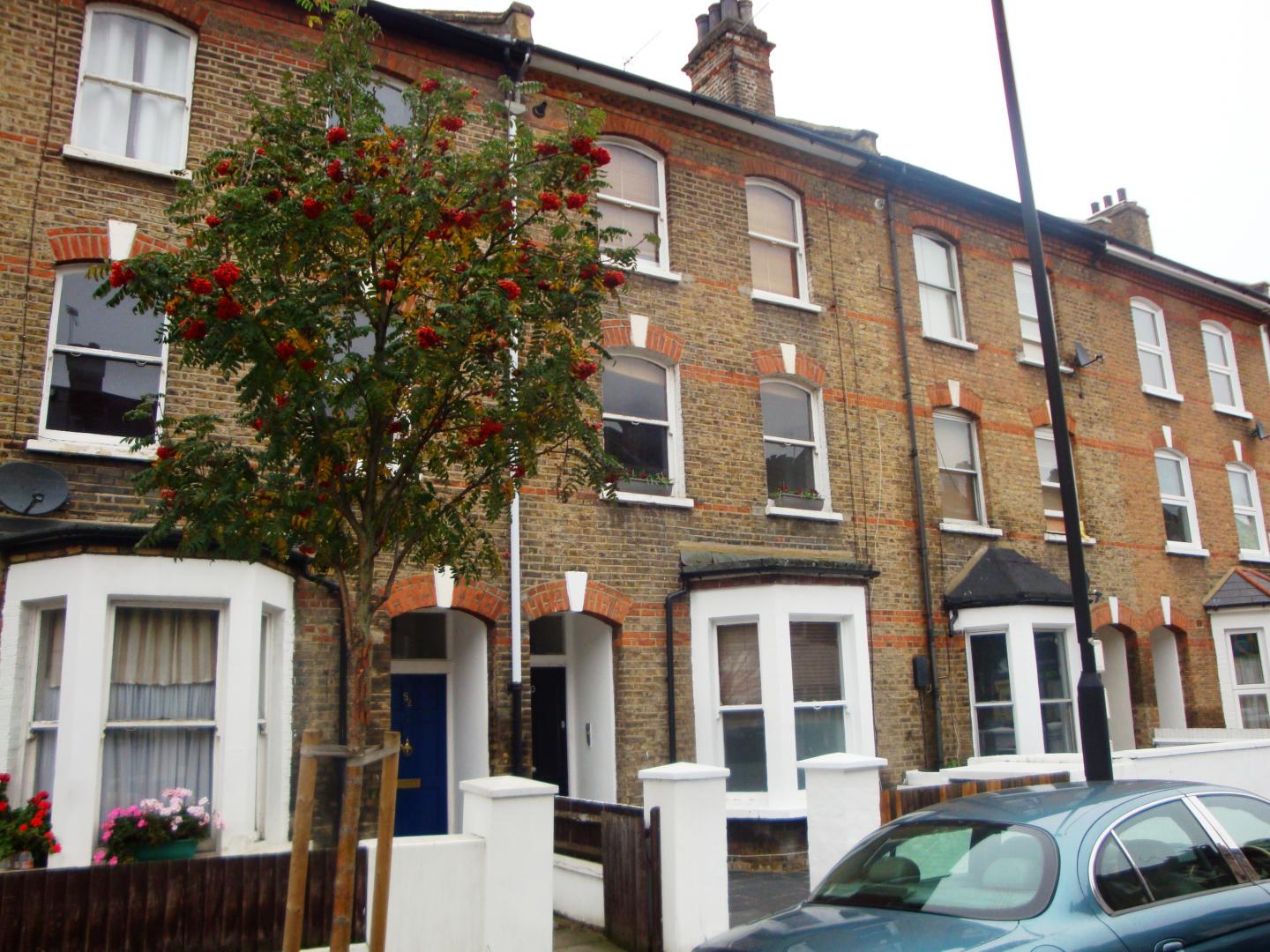 			NEWLY DECORATED GARDEN FLAT, 2 Bedroom, 1 bath, 1 reception Flat			 Loveridge Road, WEST HAMPSTEAD