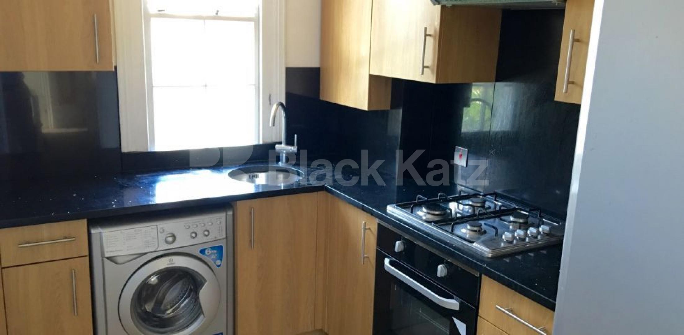 			 , 4 Bedroom, 1 bath, 1 reception Maisonette			 Lyham Road, Clapham Park