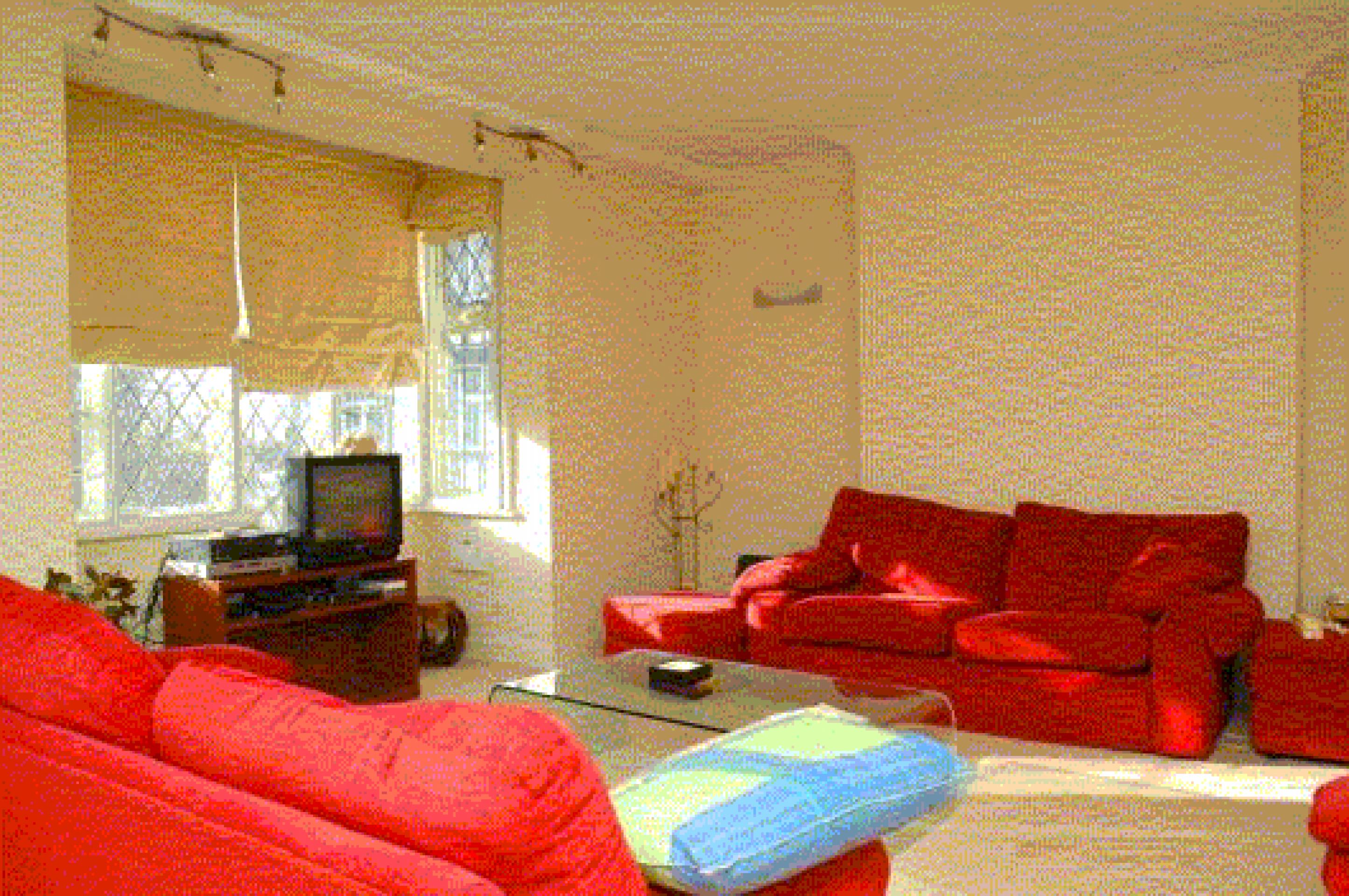 			4 Bedroom, 1 bath, 1 reception Flat			 Lyndale Avenue, WEST HAMPSTEAD NW2
