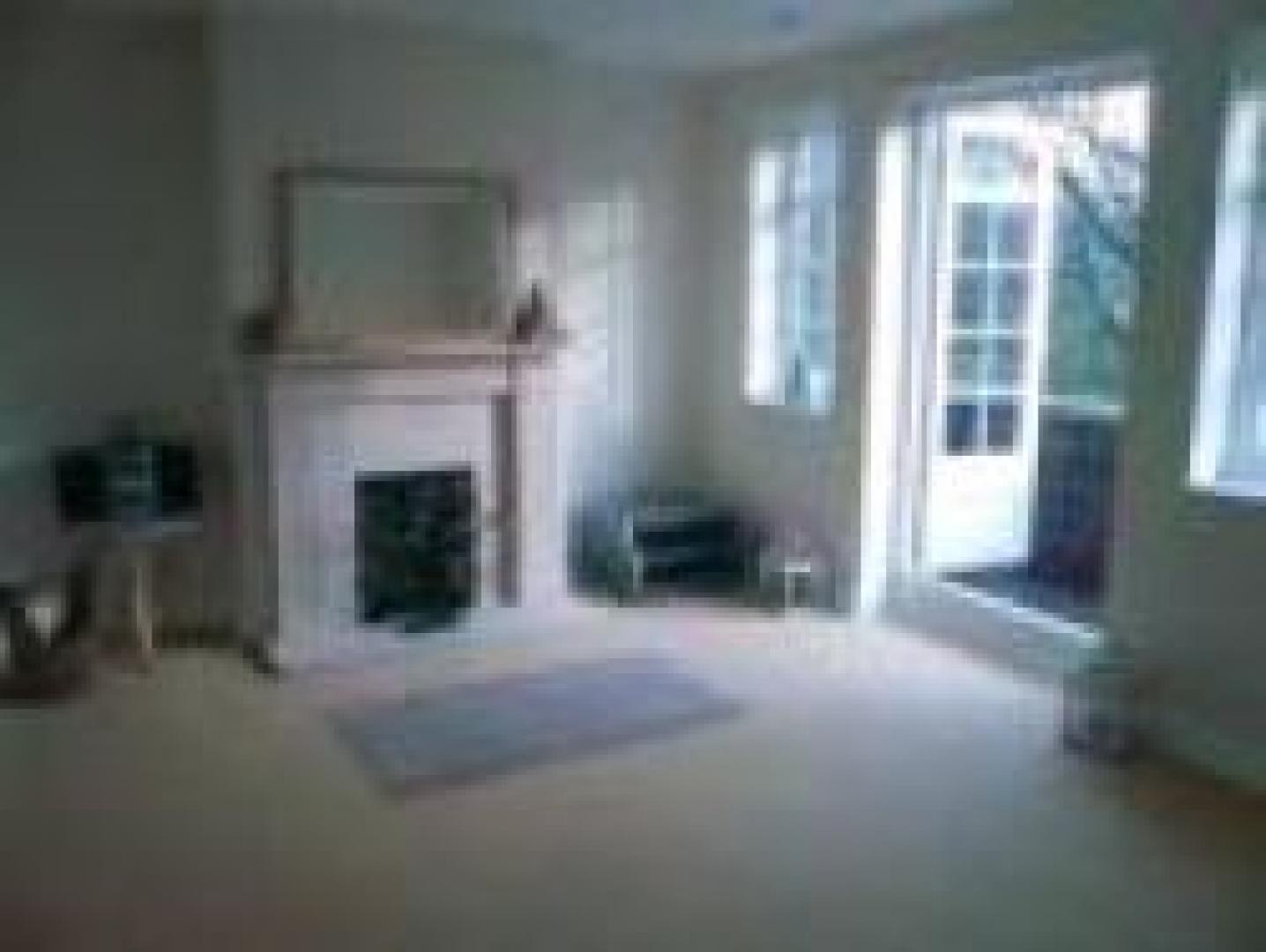 			2 Bedroom, 1 bath, 1 reception Flat			 Lyttleton Road, EAST FINCHLEY N2