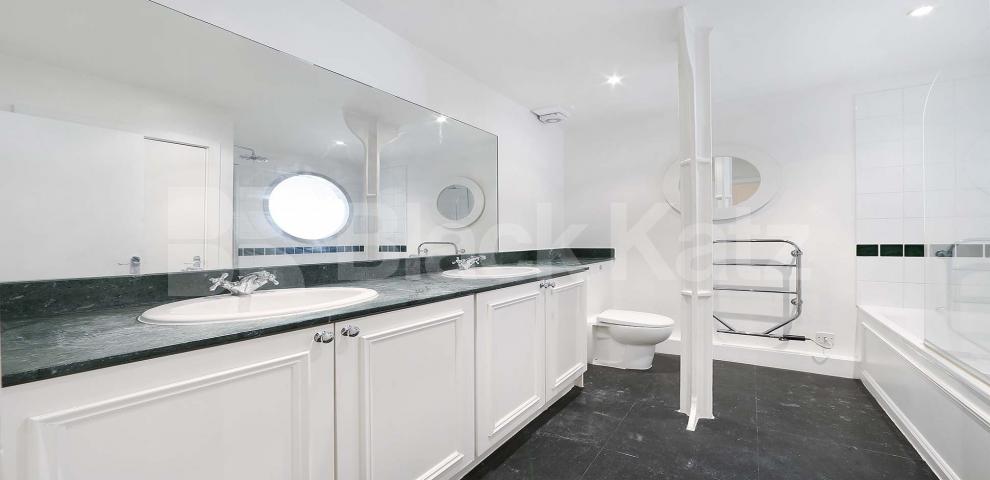 			NEW INSTRUCTION, 2 Bedroom, 1 bath, 1 reception Penthouse			 Marshalsea Road, Borough