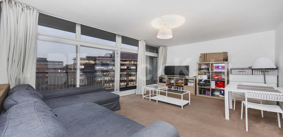 			LET , 1 Bedroom, 1 bath, 1 reception Apartment			 Metro Central Heights, Newington Causeway, Elephant & Castle