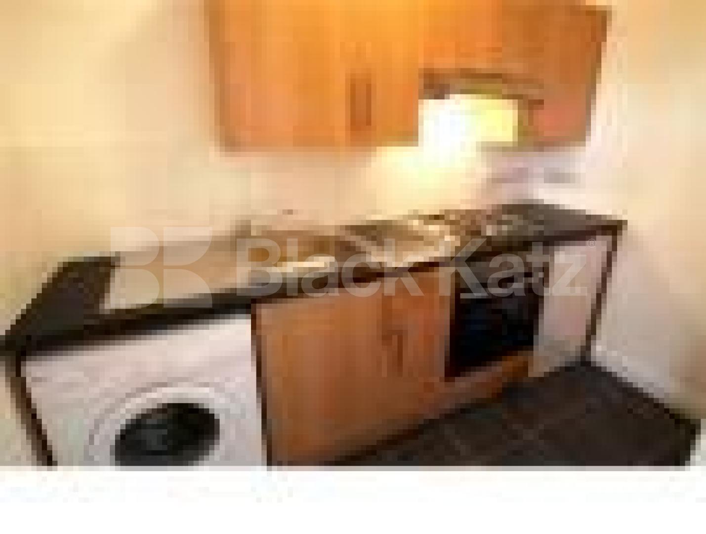 			A SELECTION OF NEWLY REFURBISHED FLATS, Studio Apartment, 1 bath, 1 reception Flat			 Mountview Road, STROUD GREEN / CROUCH END BORDERS