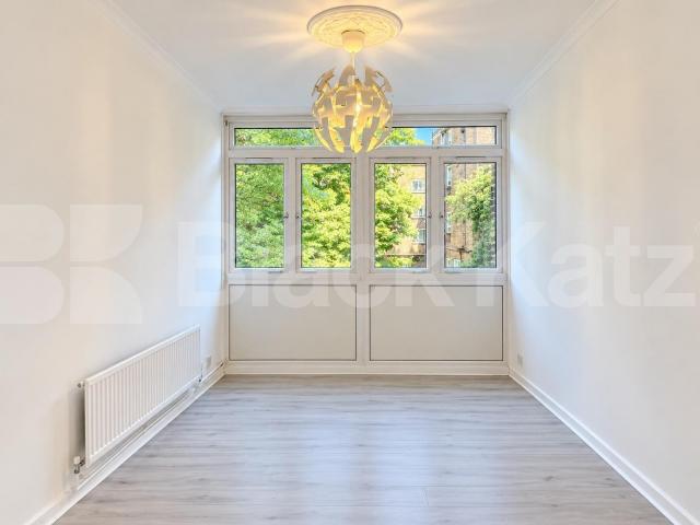 			2 Bedroom, 1 bath, 1 reception Flat			 Maitland Park Road, Chalk Farm