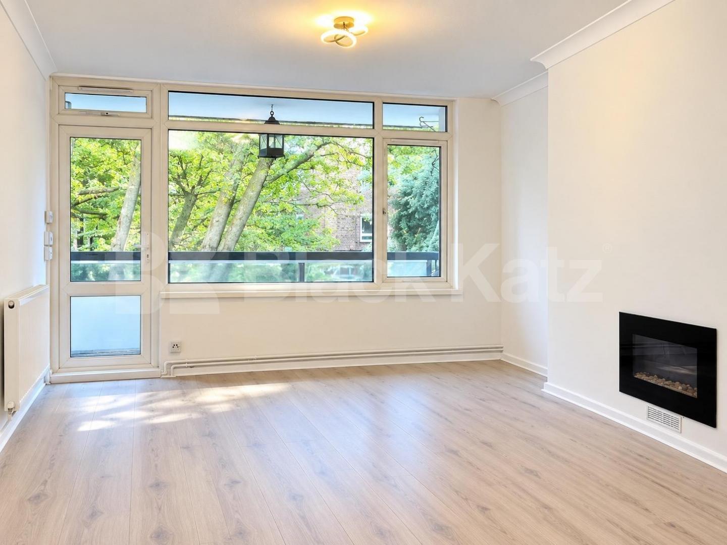 			2 Bedroom, 1 bath, 1 reception Flat			 Maitland Park Road, Chalk Farm