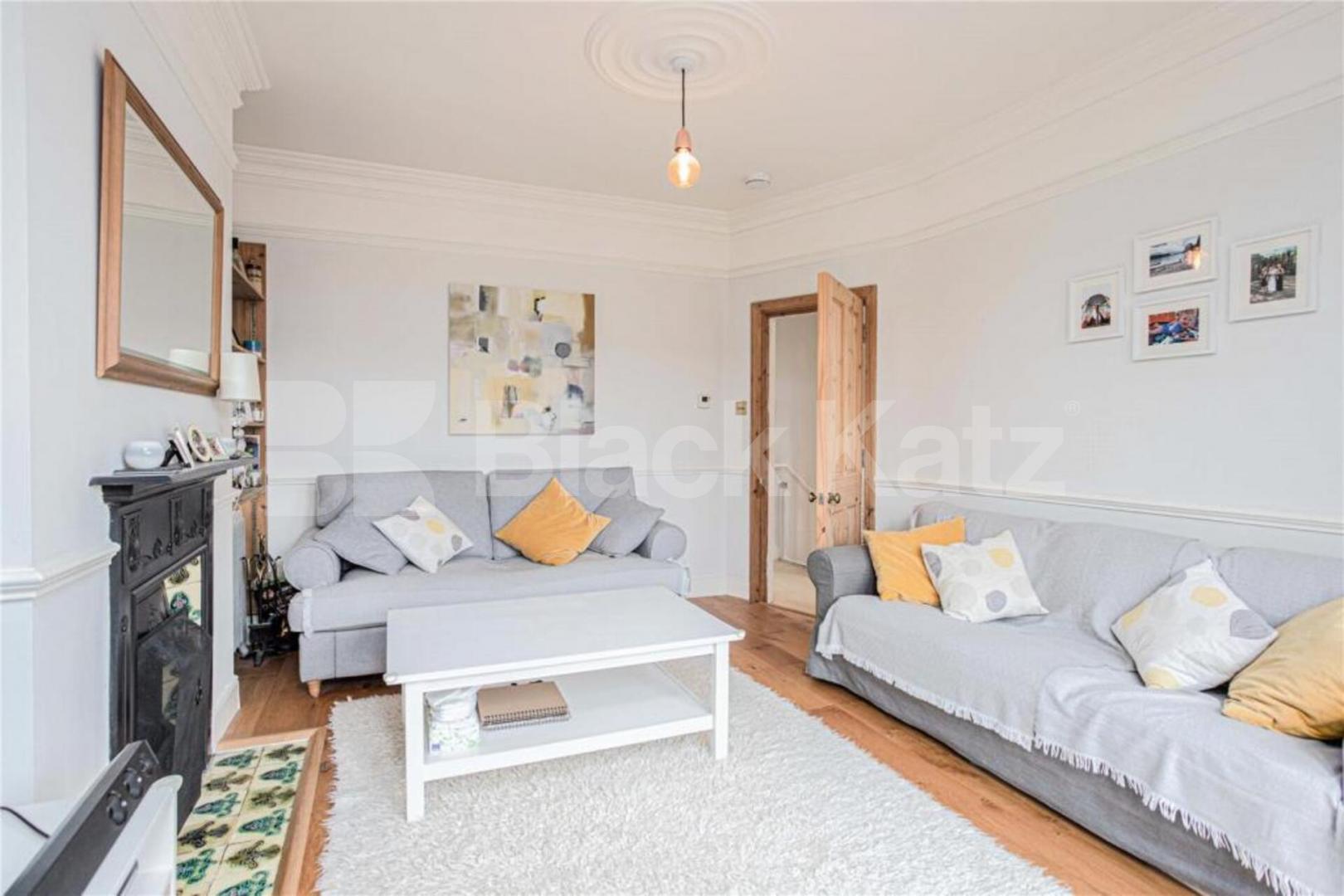 Bright Three Bedroom Home with Wood Floors on Maidstone Road, N22 Maidstone Road, Bounds Green 