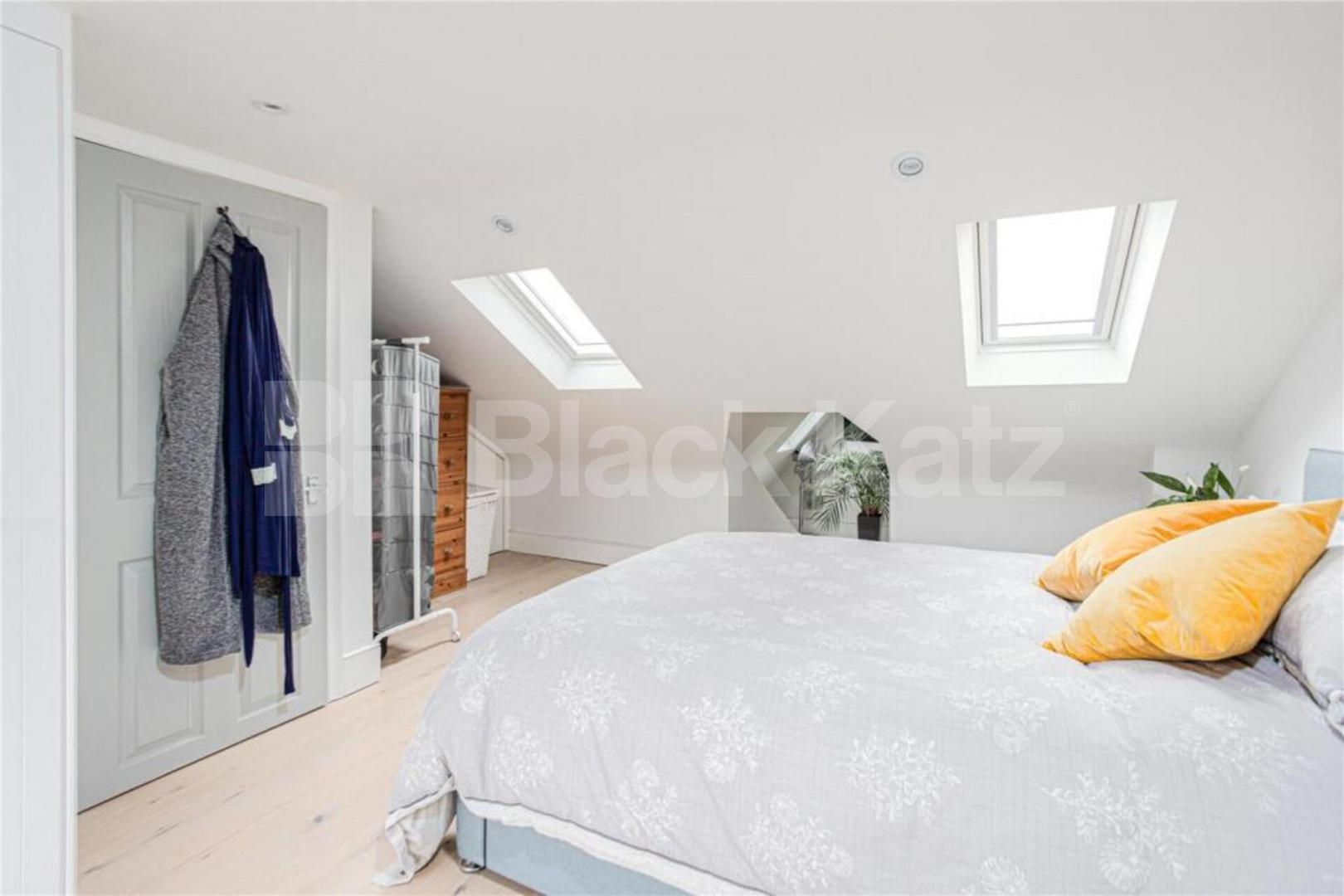 Bright Three Bedroom Home with Wood Floors on Maidstone Road, N22 Maidstone Road, Bounds Green 