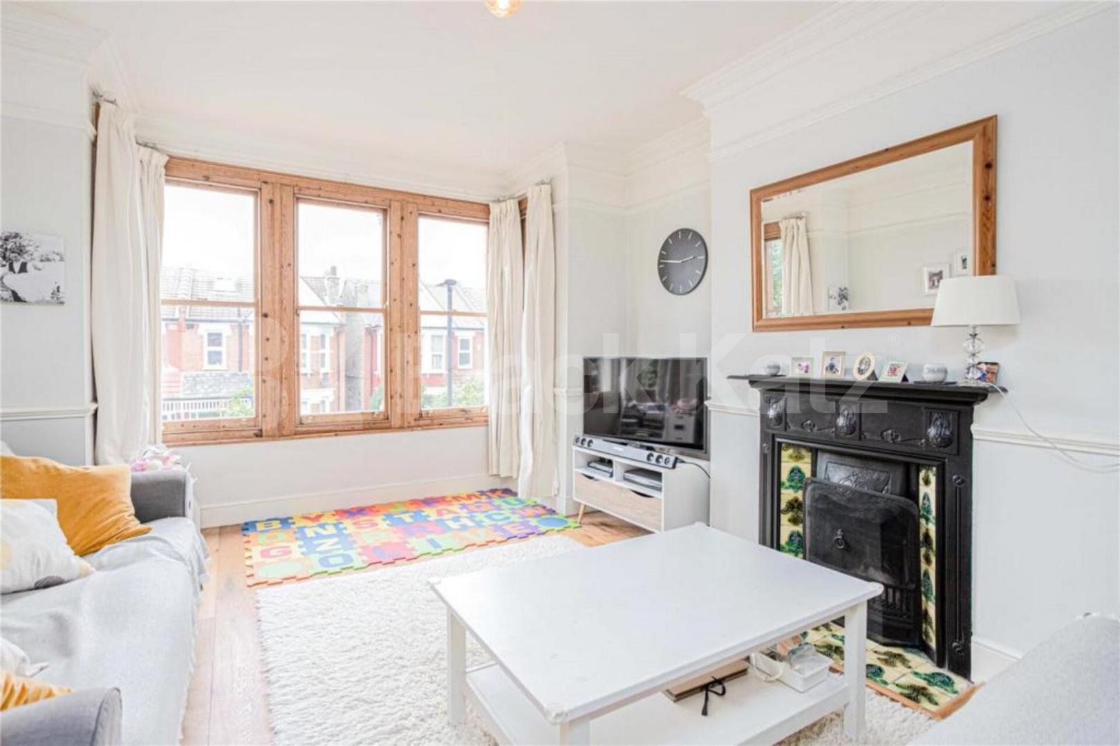 Bright Three Bedroom Home with Wood Floors on Maidstone Road, N22 Maidstone Road, Bounds Green 