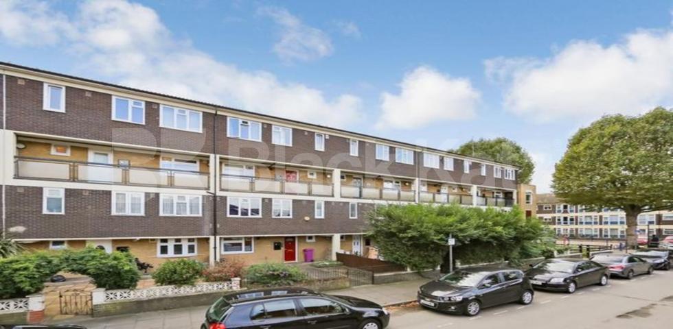 			4 Bedroom, 1 bath, 1 reception Apartment			 Malmesbury Road , Bow E3