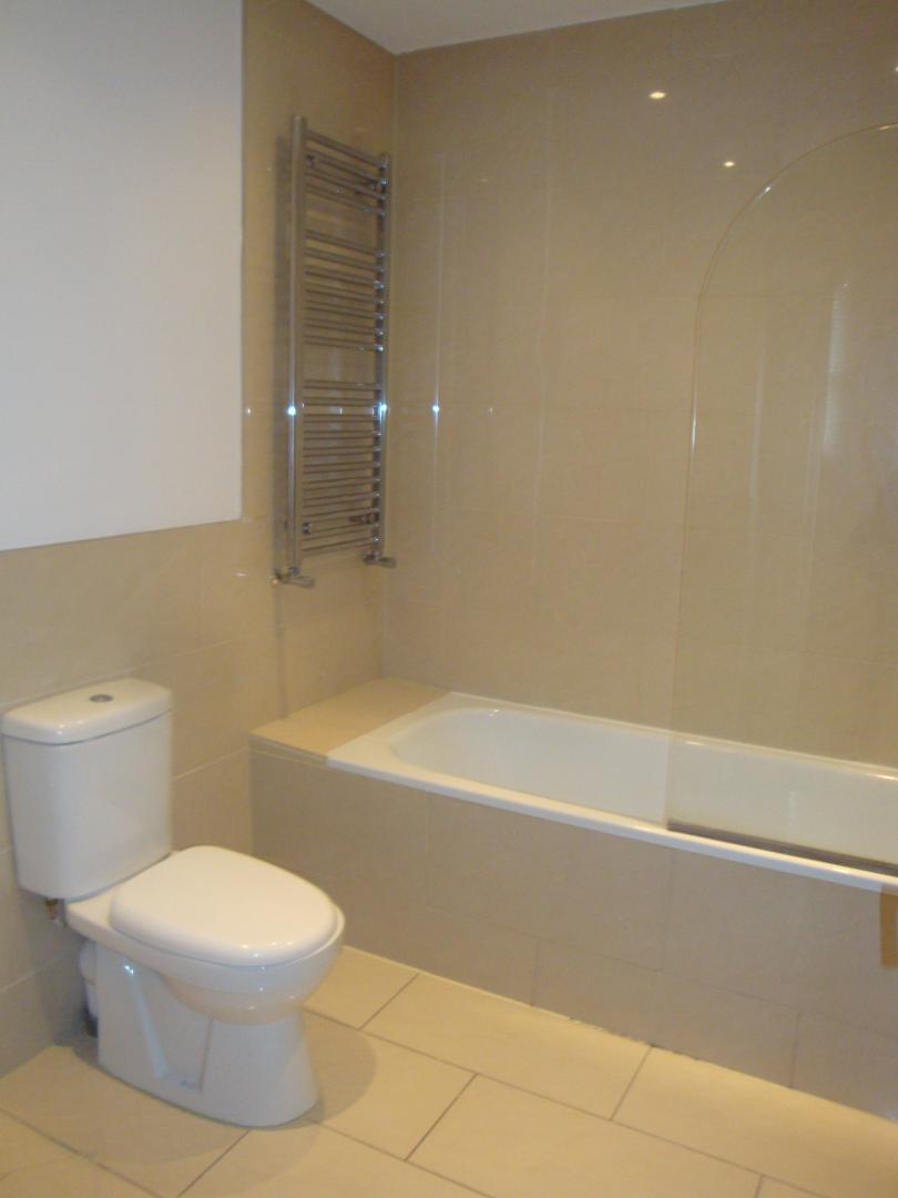 			1 Bedroom, 1 bath, 1 reception Flat			 Mansfield Road, HAMPSTEAD