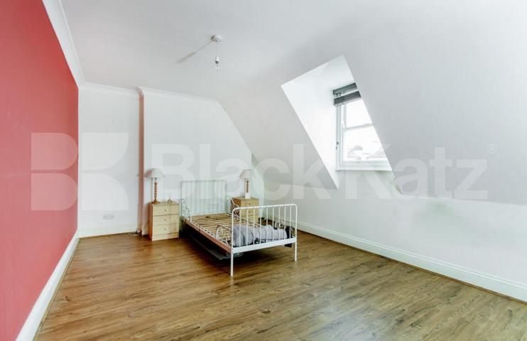 6 bedroom house located in the vibrant Archway area Marlborough Road, Archway
