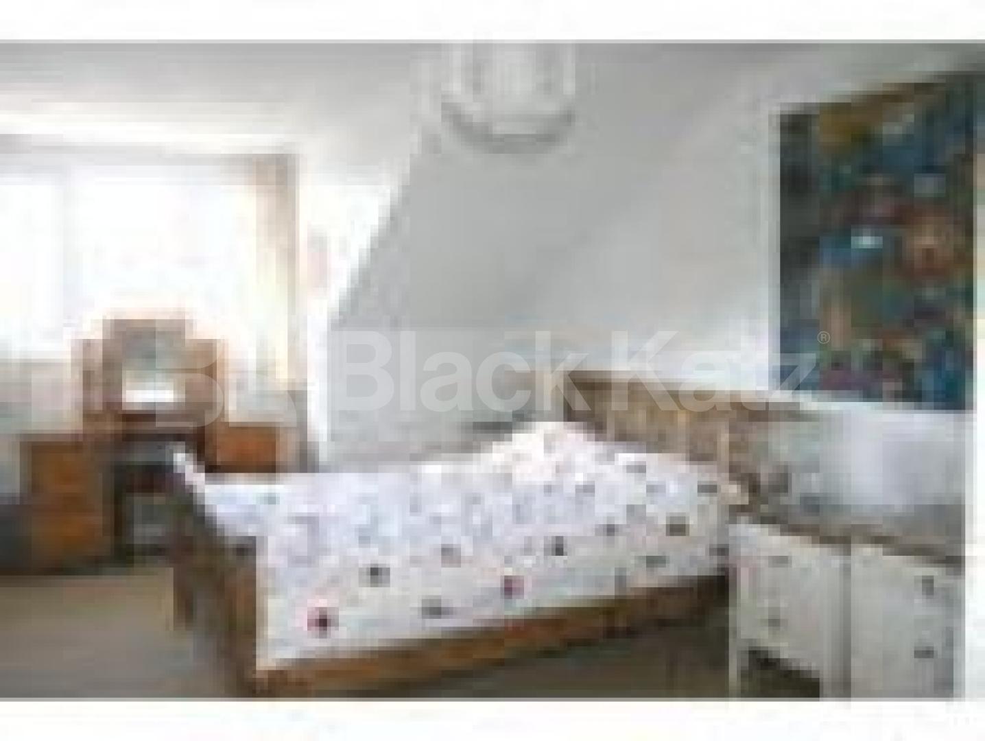 			MUST SEE!!!, 3 Bedroom, 1 bath, 1 reception Flat			 Marlbrough Road, Archway