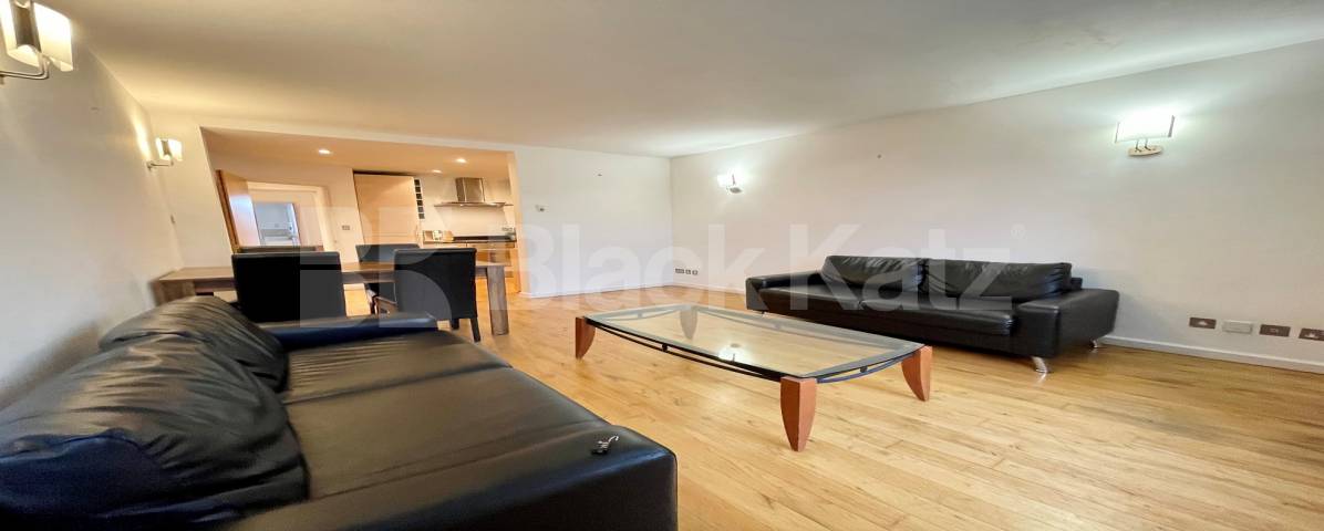 			NEW INSTRUCTION  , 2 Bedroom, 2 bath, 1 reception Apartment			 Marshalsea Road, Borough