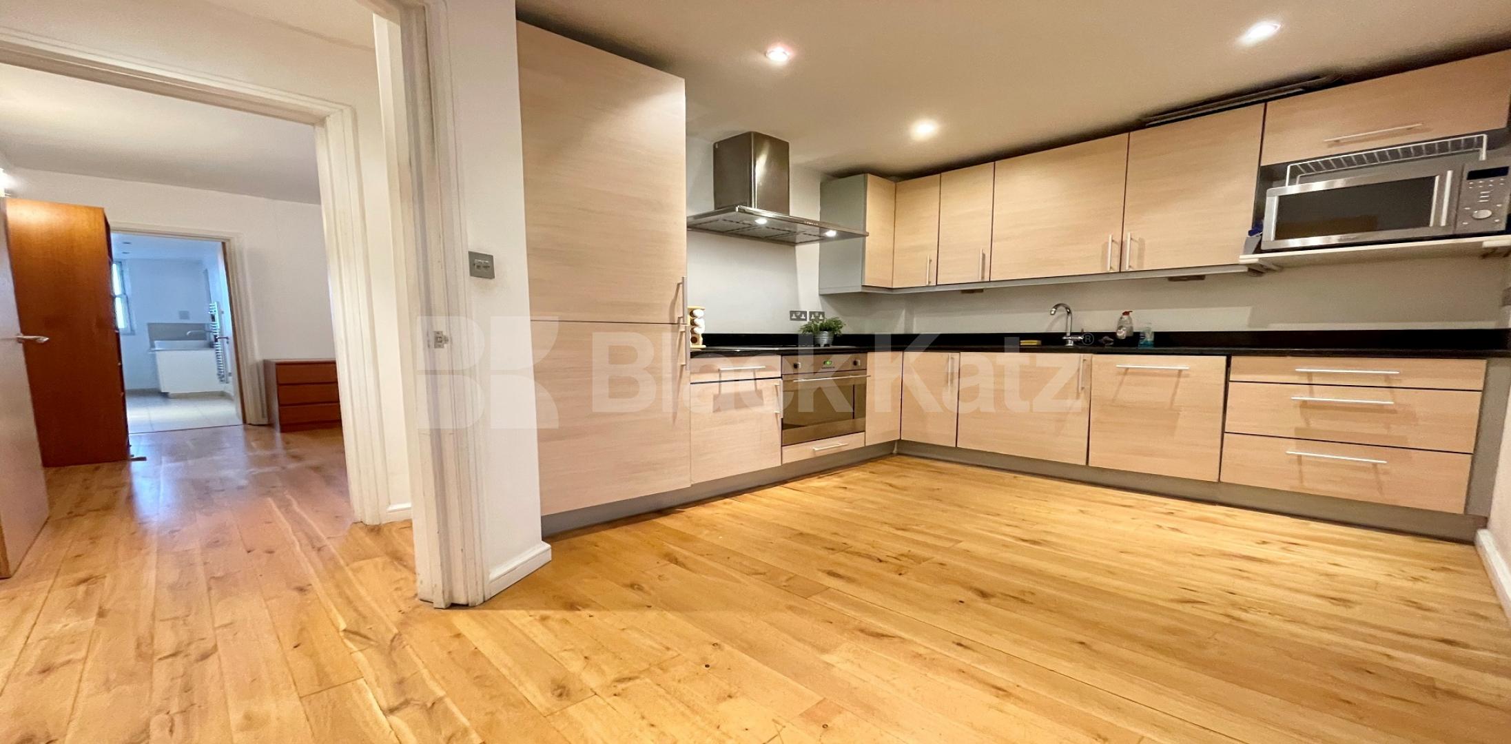 			NEW INSTRUCTION  , 2 Bedroom, 2 bath, 1 reception Apartment			 Marshalsea Road, Borough