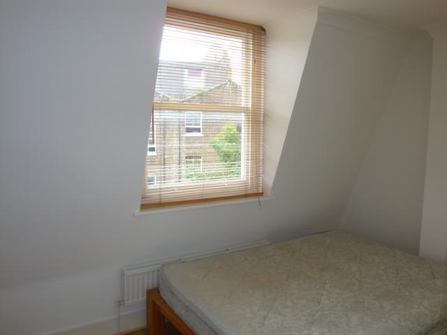 			1 Bedroom, 1 bath, 1 reception Flat			 Marylands Road, MAIDA VALE