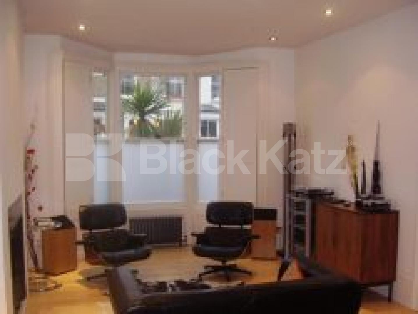 			3 Bedroom, 1 bath, 1 reception Flat			 Maury Road, STOKE NEWINGTON N16