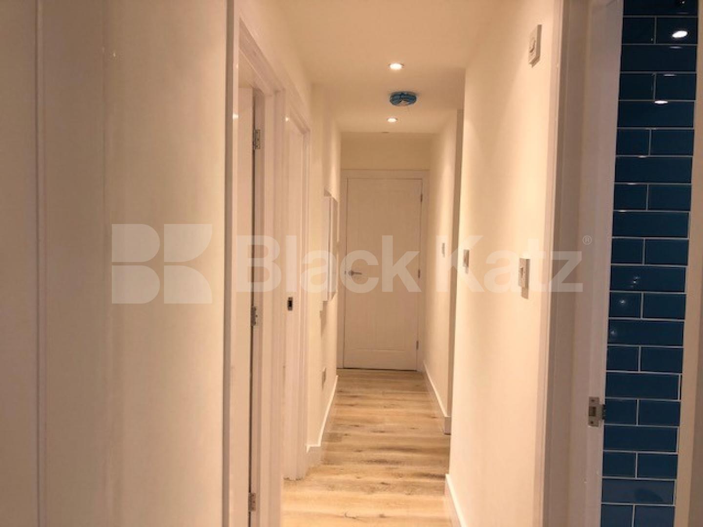 			NEW INSTRUCTION!, 3 Bedroom, 1 bath, 1 reception Flat			 THOMAS ROAD, Limehouse/Mile end