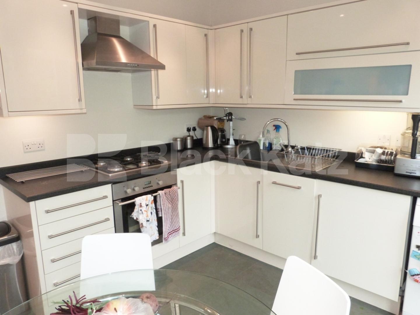 			2 Bedroom, 1 bath, 1 reception Ground Floor Flat			 Mayfield Road, Crouch End