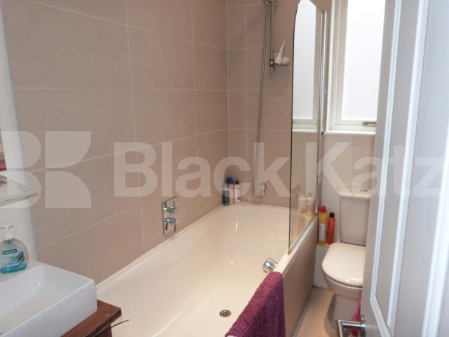 			2 Bedroom, 1 bath, 1 reception Ground Floor Flat			 Mayfield Road, Crouch End