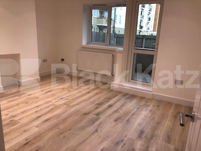 			NEW INSTRUCTION!, 3 Bedroom, 1 bath, 1 reception Flat			 THOMAS ROAD, Limehouse/Mile end