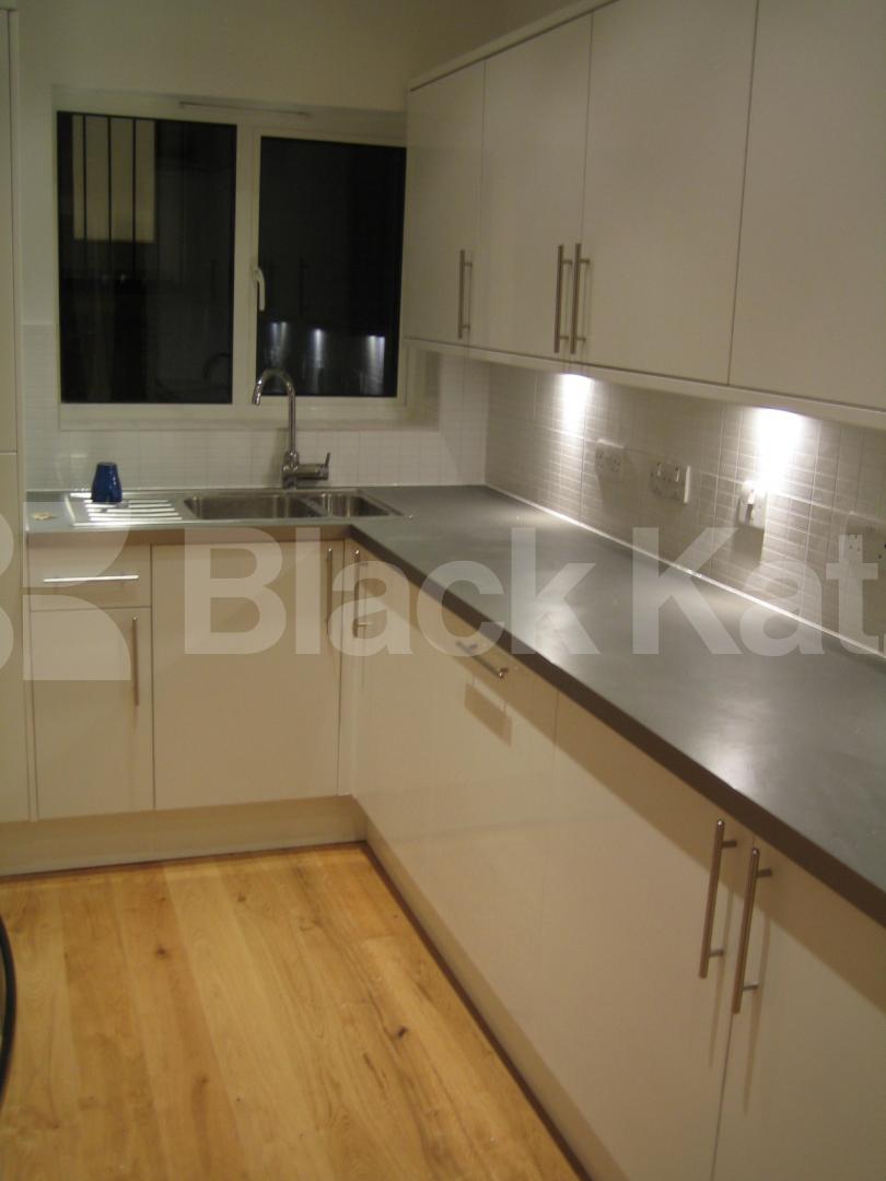 			New Instruction, 4 Bedroom, 1 bath, 1 reception Flat			 Mercers Road, TUFNELL PARK