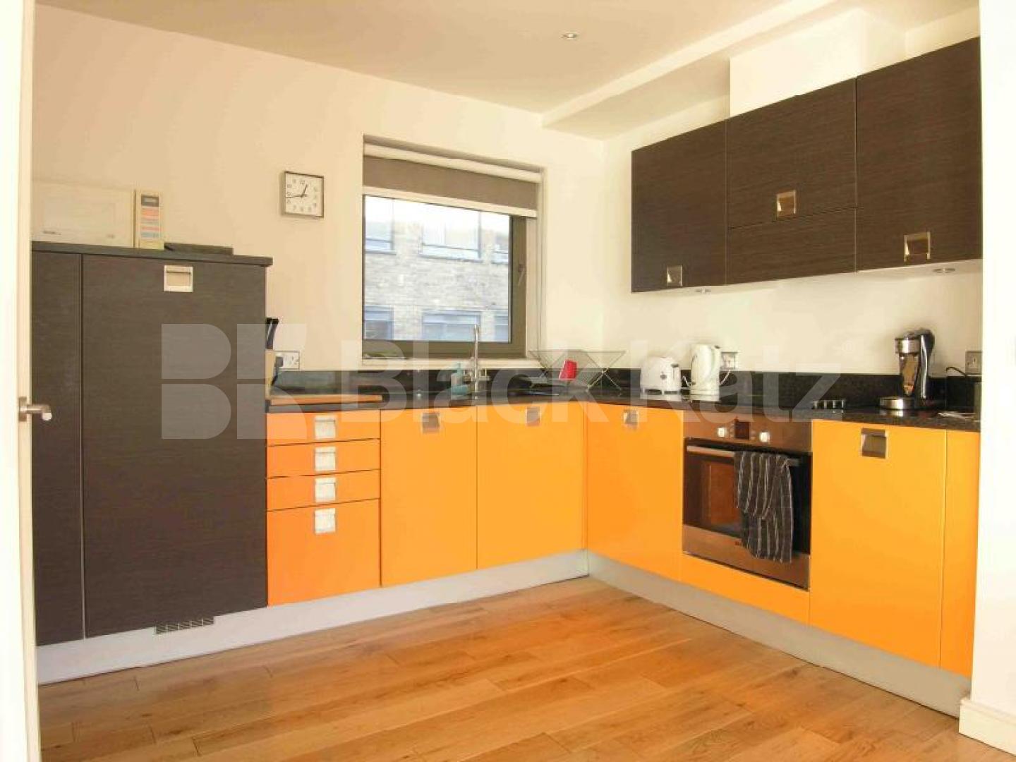 			NEW INSTRUCTION!!, 2 Bedroom, 1 bath, 1 reception Apartment			 Coleman Fields, Angel