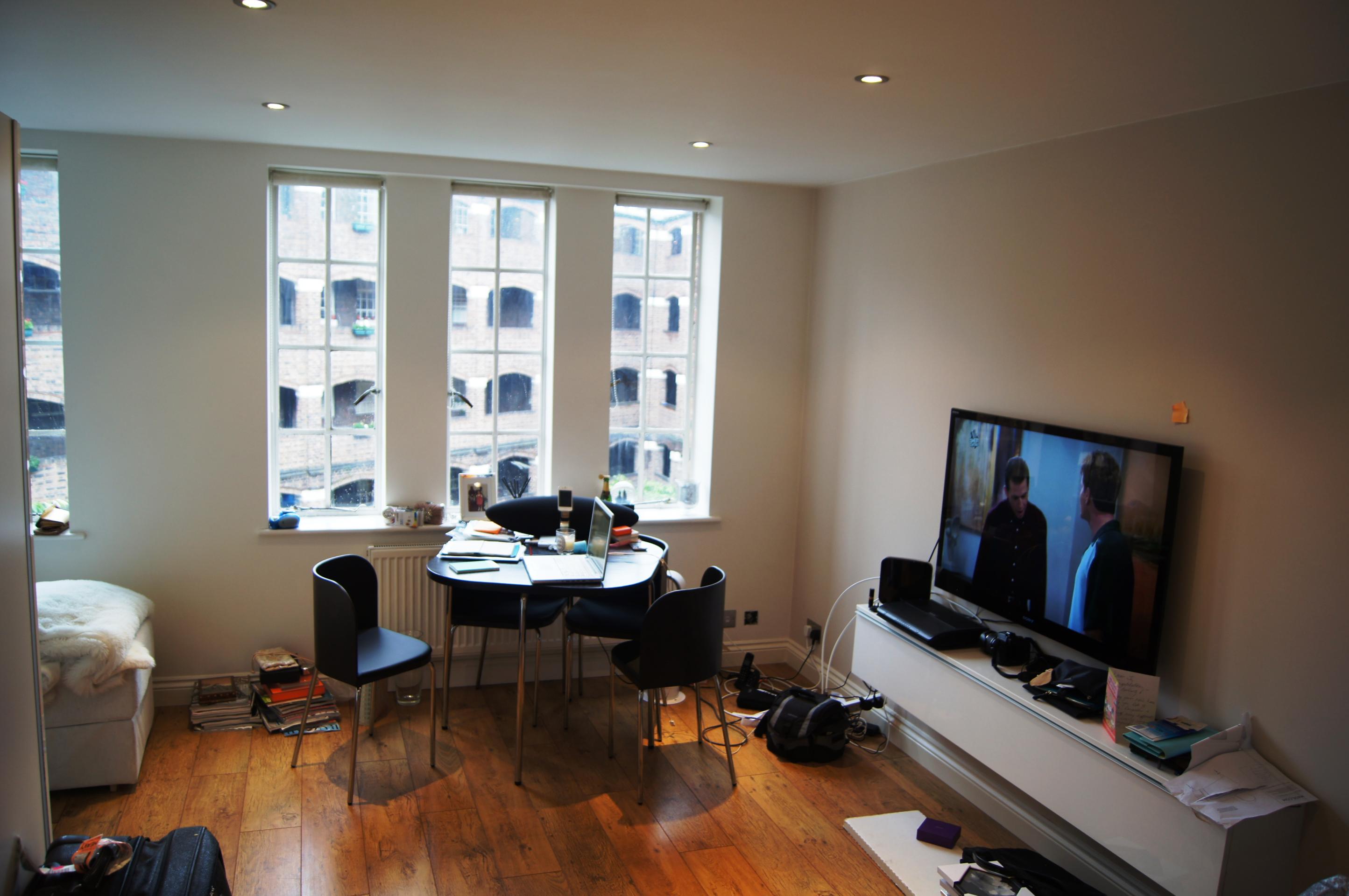 			NEW INSTRUCTION! MUST SEE!, 1 Bedroom, 1 bath, 1 reception Flat			 Mortimer Cresent, KILBURN/MAIDA VALE NW6