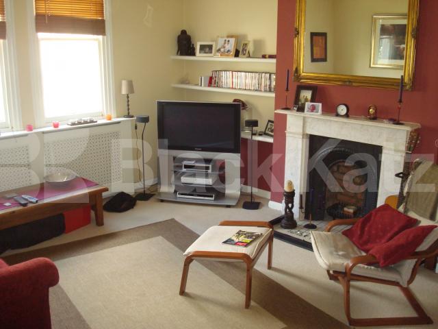 			2 Bedroom, 1 bath, 1 reception Apartment			 Mount Pleasant Villas, Stroud Green