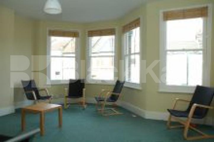 			2 Bedroom, 1 bath, 1 reception Flat			 Seymour Road, HARRINGAY LADDER