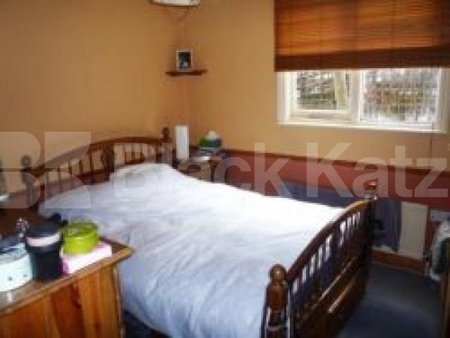 			Period Conversion, 1 Bedroom, 1 bath, 1 reception Flat			 St Margarets Avenue, Turnpike Lane