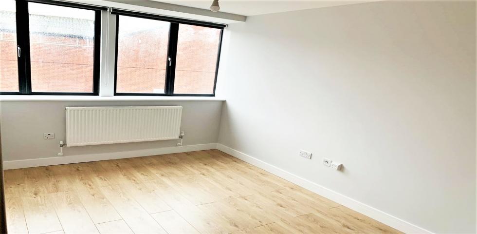 			HEATING, HOT WATER, COOKING GAS and PARKING INCLUDED, 1 Bedroom, 1 bath, 1 reception Flat			 Church Lane , KINGSBURY / WEST HENDON 