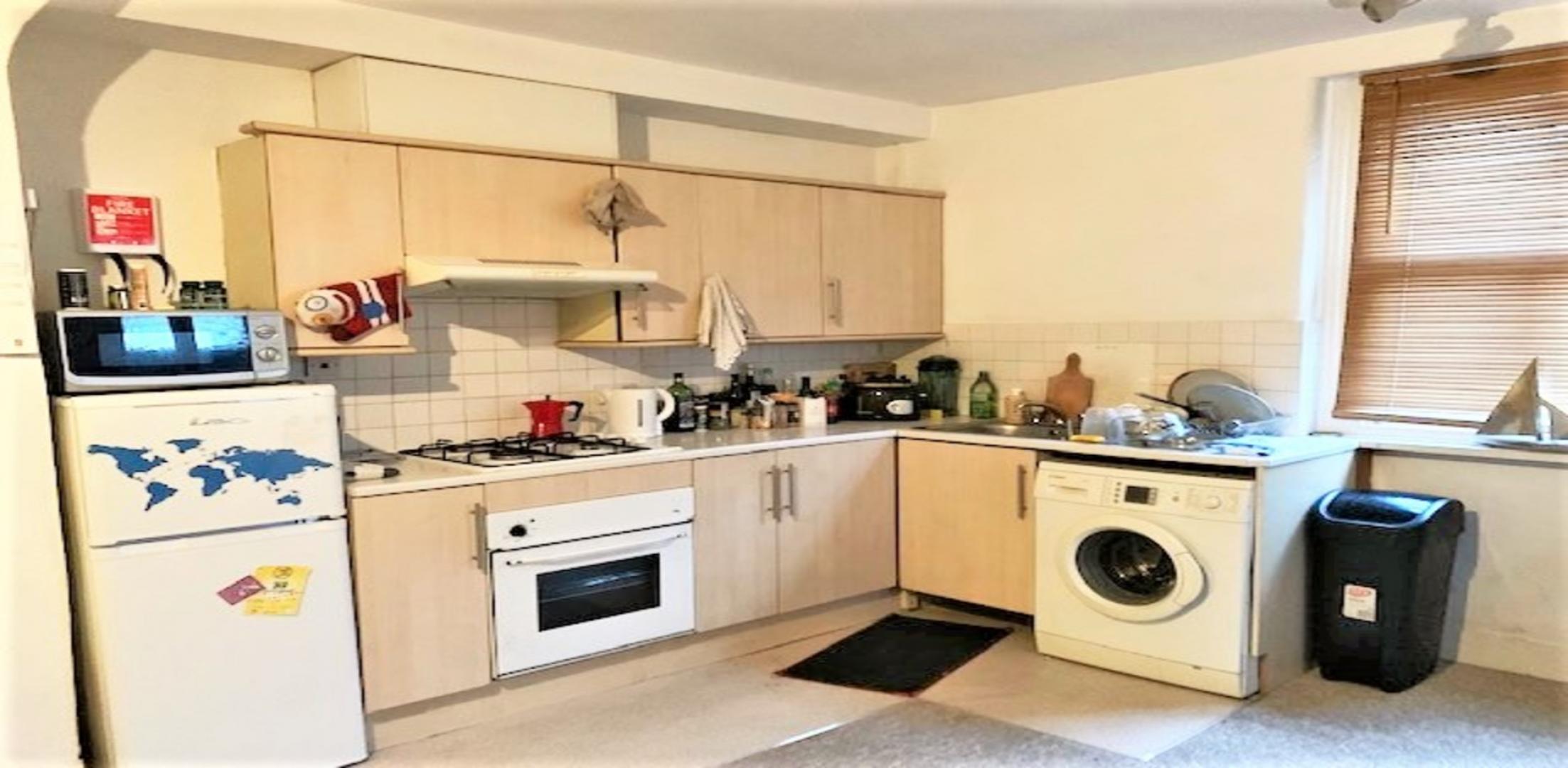 			PRIVATE GARDEN, 2 Bedroom, 1 bath, 1 reception Flat			 Mackeson Road, HAMPSTEAD HEATH