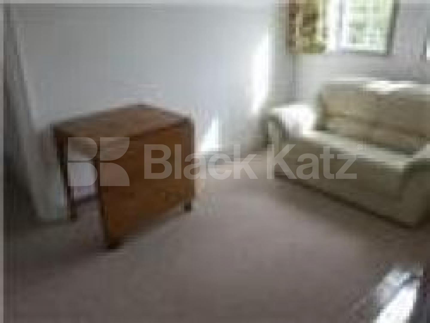 			2 Bedroom, 1 bath, 1 reception Flat			 Bloomfield Road, HIGHGATE